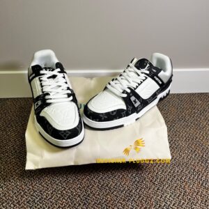Louis Vuitton Trainer Sneakers
